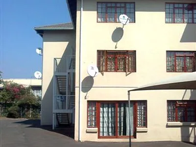 2 Bedroom Apartment To Rent in Pietermaritzburg - uD7P.webp