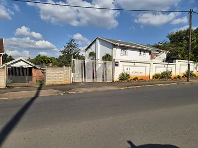 2 Bedroom Apartment For Sale in Pietermaritzburg - WOuR.webp