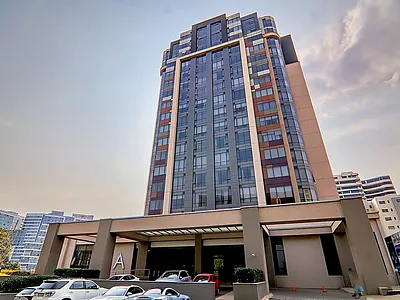1 Bedroom Apartment For Sale in Sandton - 8Qwg.webp