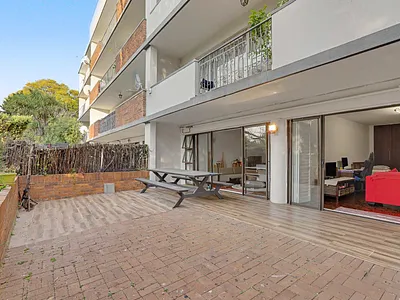 3 Bedroom Apartment For Sale in Sandton - img
