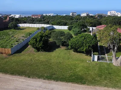 Vacant Land For Sale in Cannon Rocks - obv9.webp