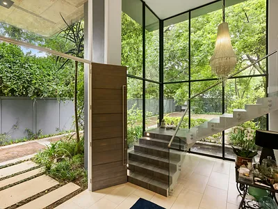4 Bedroom House For Sale in Sandton - mqX5.webp