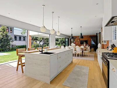 5 Bedroom House For Sale in Johannesburg - qzXH.webp