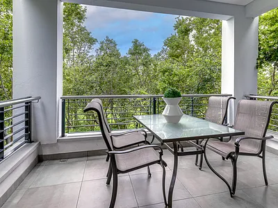 2 Bedroom Apartment For Sale in Midrand - wc8V.webp