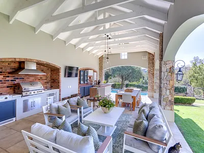 5 Bedroom Townhouse For Sale in Midrand - 9ooy.webp