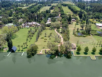 Commercial Property For Sale in Vanderbijlpark - e8QL.webp