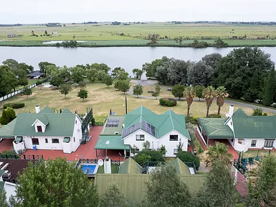 5 Bedroom House For Sale in Vanderbijlpark - 6x7b.webp