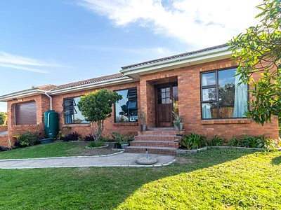 3 Bedroom House For Sale in Kleinemonde - nnlu.webp