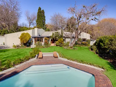4 Bedroom House To Rent in Sandton - img