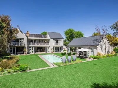 5 Bedroom House For Sale in Sandton - img