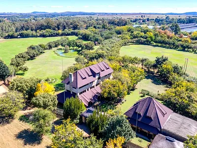 5 Bedroom House For Sale in Parys - Dpkb.webp