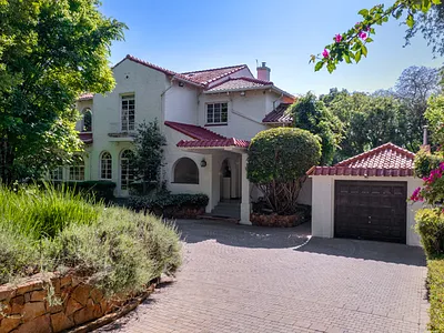 4 Bedroom House For Sale in Johannesburg - img