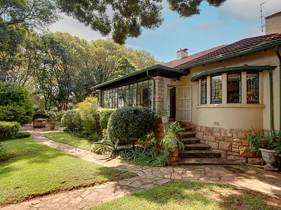 3 Bedroom House For Sale in Johannesburg - wPK3.webp