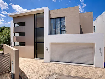 4 Bedroom House To Rent in Sandton - img