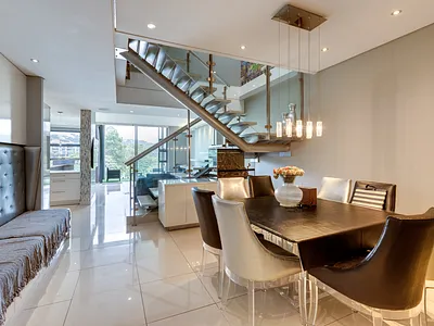 3 Bedroom Apartment For Sale in Johannesburg - grKA.webp