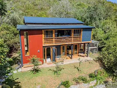 3 Bedroom House For Sale in Plettenberg Bay - P2Hb.webp