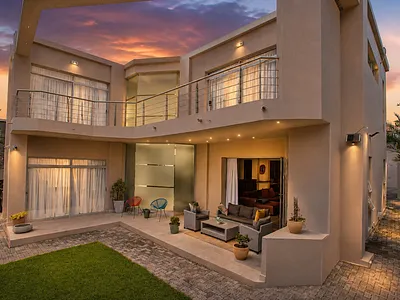 4 Bedroom Townhouse For Sale in Sandton - img