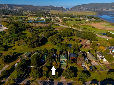 3 Bedroom House For Sale in Knysna - tiVc.webp