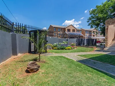 3 Bedroom Apartment To Rent in Princess AH, Roodepoort - iWFo.webp