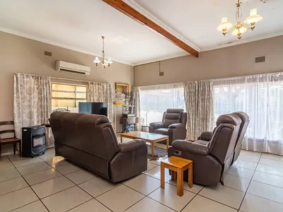 3 Bedroom House For Sale in Krugersdorp - img