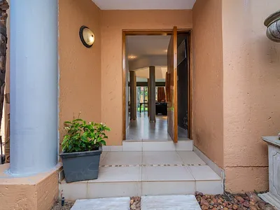 3 Bedroom House For Sale in Krugersdorp - img