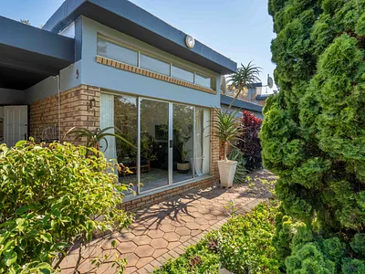 3 Bedroom Townhouse For Sale in Amanzimtoti - vBZe.webp