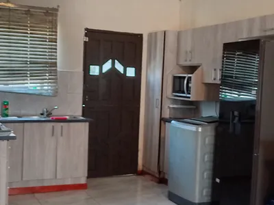 3 Bedroom House For Sale in East London - VKRU.webp