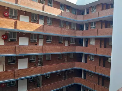 1 Bedroom Apartment For Sale in Durban - Xykm.webp