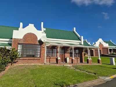 2 Bedroom Townhouse For Sale in Stilbaai West, Stilbaai - XFR7.webp