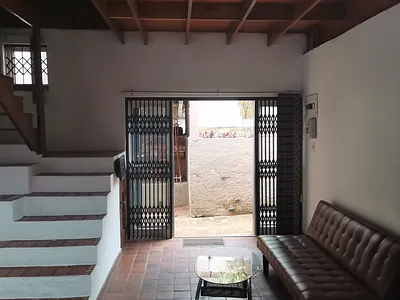 9 Bedroom House For Sale in Durban - img