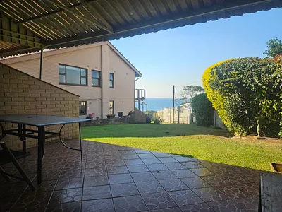 2 Bedroom Townhouse For Sale in Scottburgh - img