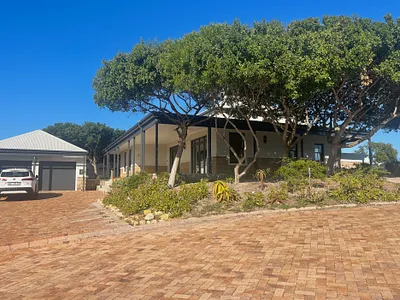 3 Bedroom House For Sale in Melkbosstrand - BYhK.webp
