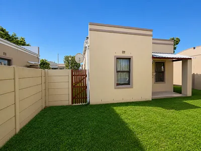 2 Bedroom House To Rent in Blue Downs - WdIQ.webp
