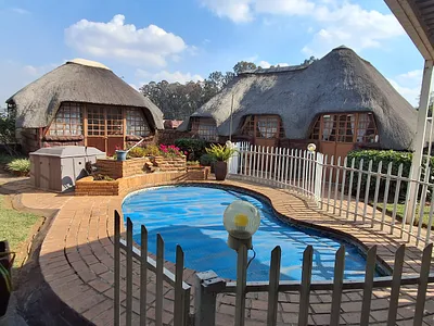 4 Bedroom House For Sale in Nigel - xDBJ.webp