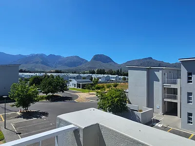 0.5 Bedroom Apartment To Rent in Paarl - img