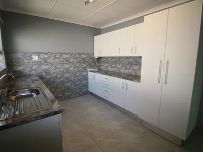 1 Bedroom Apartment To Rent in East London - cnOq.webp