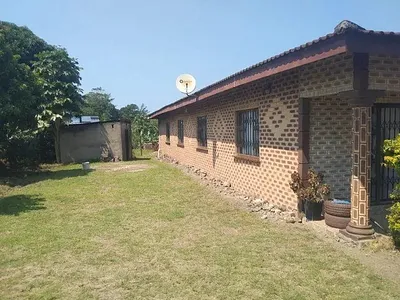 4 Bedroom House For Sale in Richards Bay - WZx5.webp