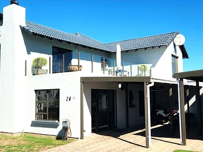 2 Bedroom Townhouse For Sale in Mossel Bay - img