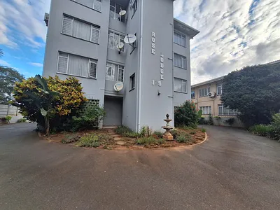 2 Bedroom Apartment To Rent in Durban - img