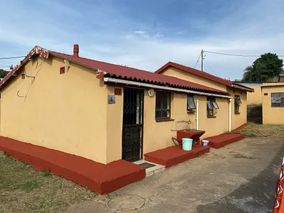 4 Bedroom House For Sale in Umlazi - idyJ.webp