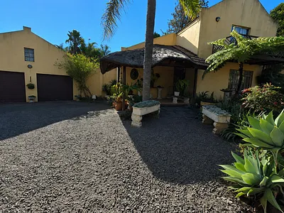3 Bedroom House For Sale in Newcastle - K4uP.webp