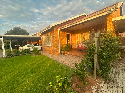 2 Bedroom Townhouse For Sale in Parys - img