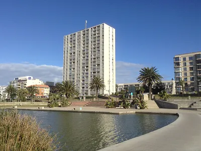 1 Bedroom Apartment For Sale in Port Elizabeth - img