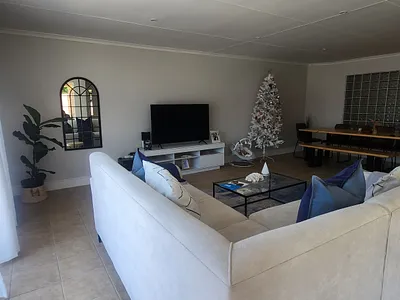 3 Bedroom Townhouse To Rent in Port Elizabeth - img