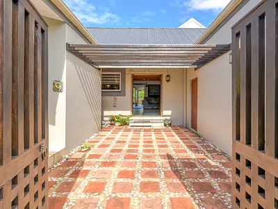 3 Bedroom House For Sale in Blythedale - EGXi.webp