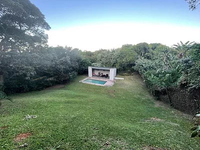 5 Bedroom House For Sale in Zinkwazi Beach - bswM.webp
