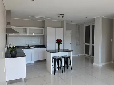 2 Bedroom Apartment For Sale in Port Elizabeth - img