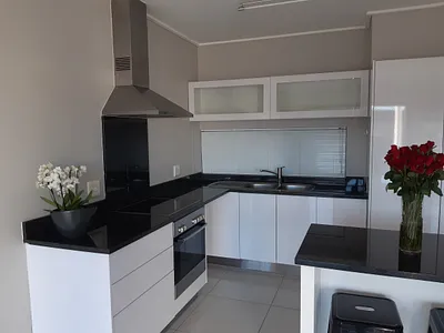 2 Bedroom Apartment For Sale in Port Elizabeth - img