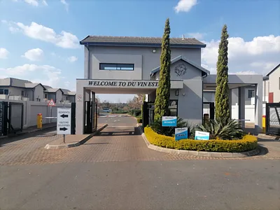 2 Bedroom Apartment For Sale in Centurion - e0Xu.webp