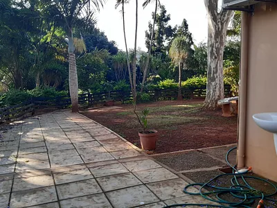 4 Bedroom Townhouse To Rent in Amanzimtoti - qDHR.webp